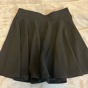 Cute black mini skirt